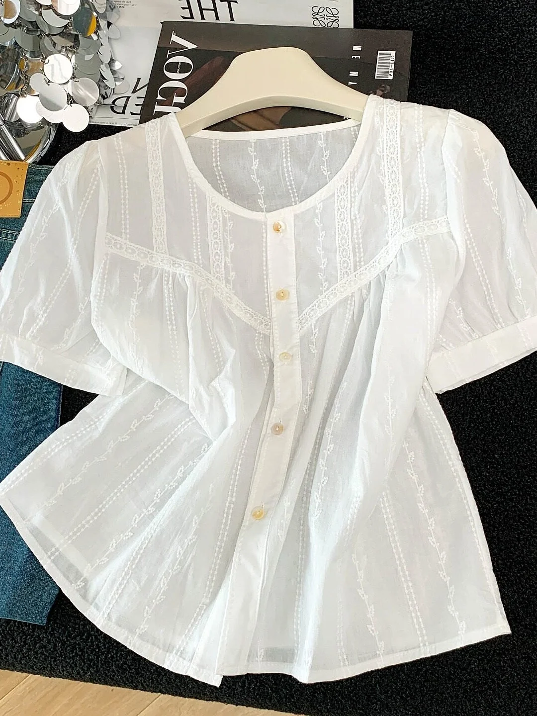 

Ladies round Neck Embroidered Short Sleeve Shirt Loose Fit Summer New Style Cotton Pure Color Versatile Casual Top