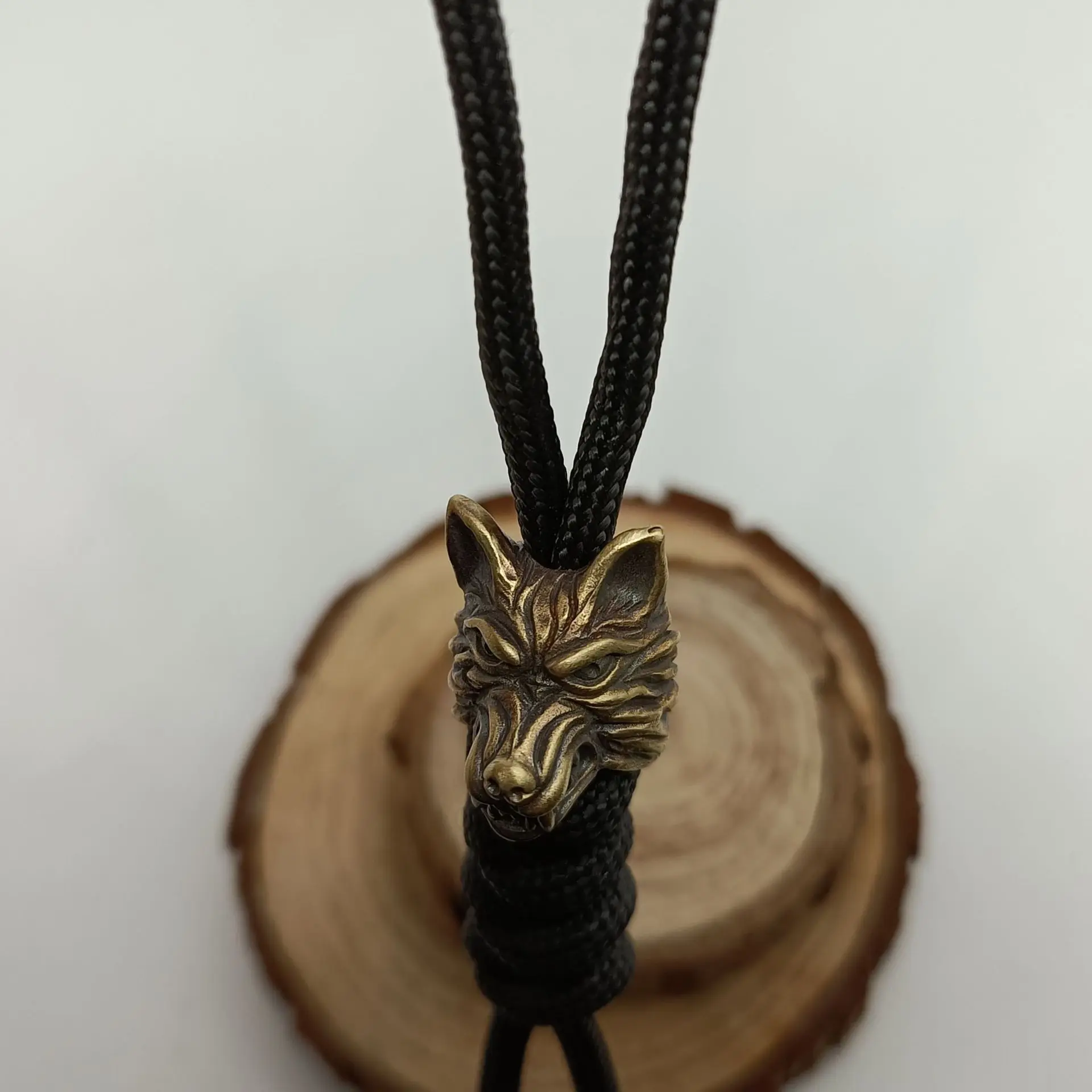 1PC Brass Wolf Head Paracord Braided Knife Bead EDC Tool Paracord Bead Flashlight Pendant Keychain Charm DIY