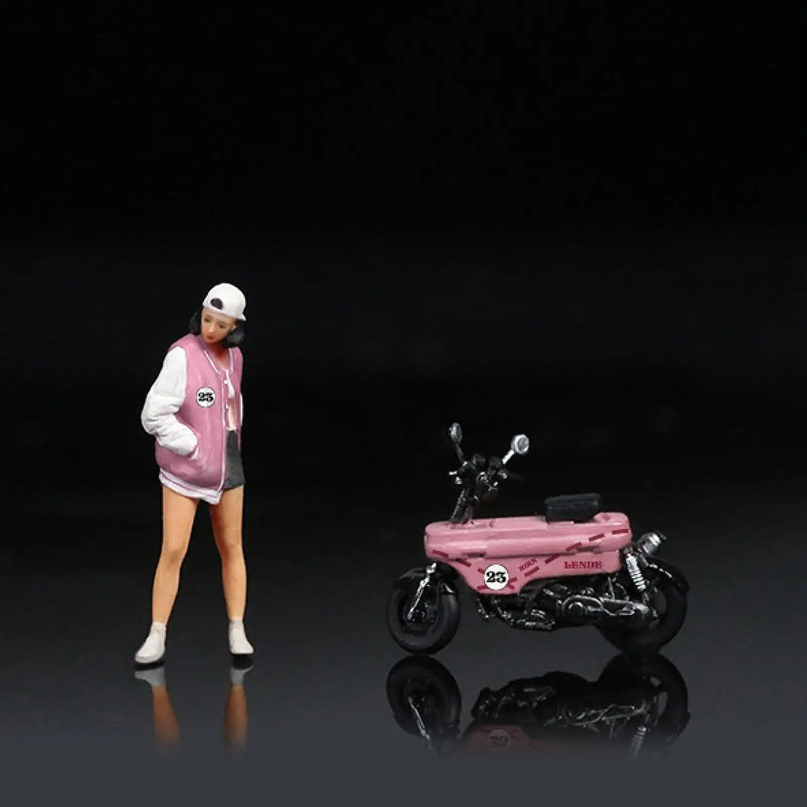 1/64 Schaal Mensen Beeldje Foto Props Realistische Levensechte Vrouwelijke Figuur voor Miniatuur Scène DIY Projecten Zand Tafeldecoratie