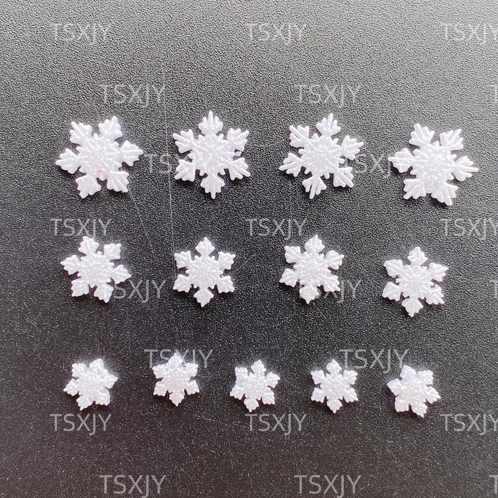 100 Stück Mini-Weihnachtsschneeflocken aus Kunstharz, niedliche weiße Schneeflocken, flache Strass-Steine für Nagelkunst, DIY, Weihnachts-Scrapbooking, Basteln – Detail 8