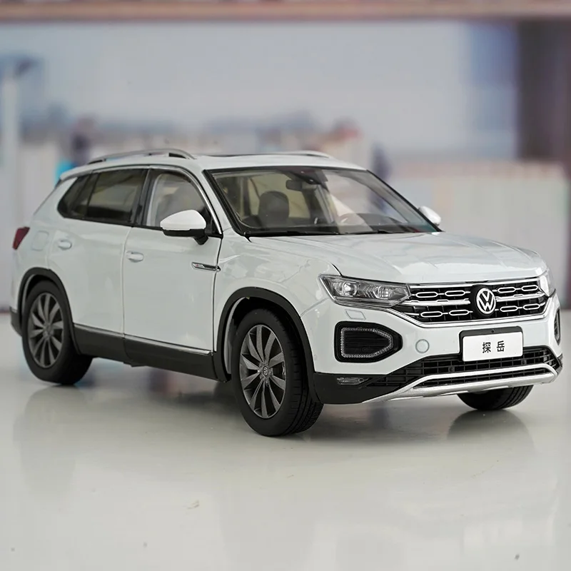 

Оригинальная масштабная модель 1:18, Volkswagen VW TAYRON, City SUV, литая под давлением модель для коллекции и демонстрации