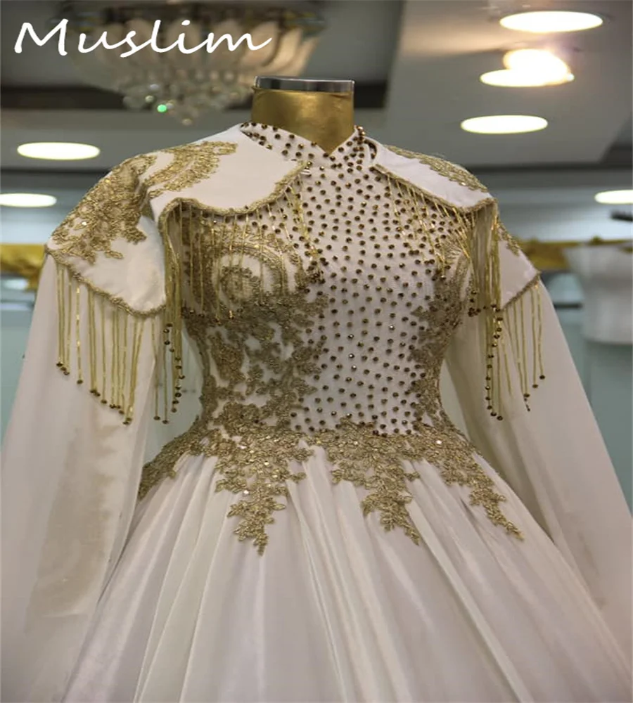 Gorgeous Turkish Wedding Dresses With Cape Moroccan Fantasy Aesthetic Pakistani Bride Dress Gold Appliques Beaded Arabic Bridal