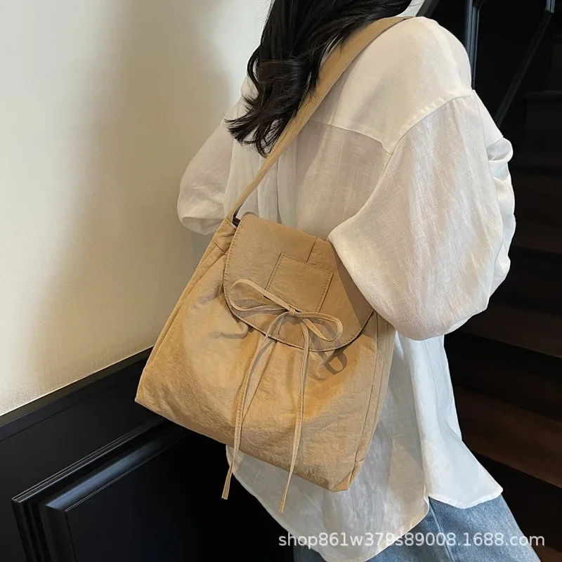 

Women's Crossbody Bag - Small Tote & Nylon Backpack, Large Capacity Shoulder Purse, Trendy Minimalist Handbag
