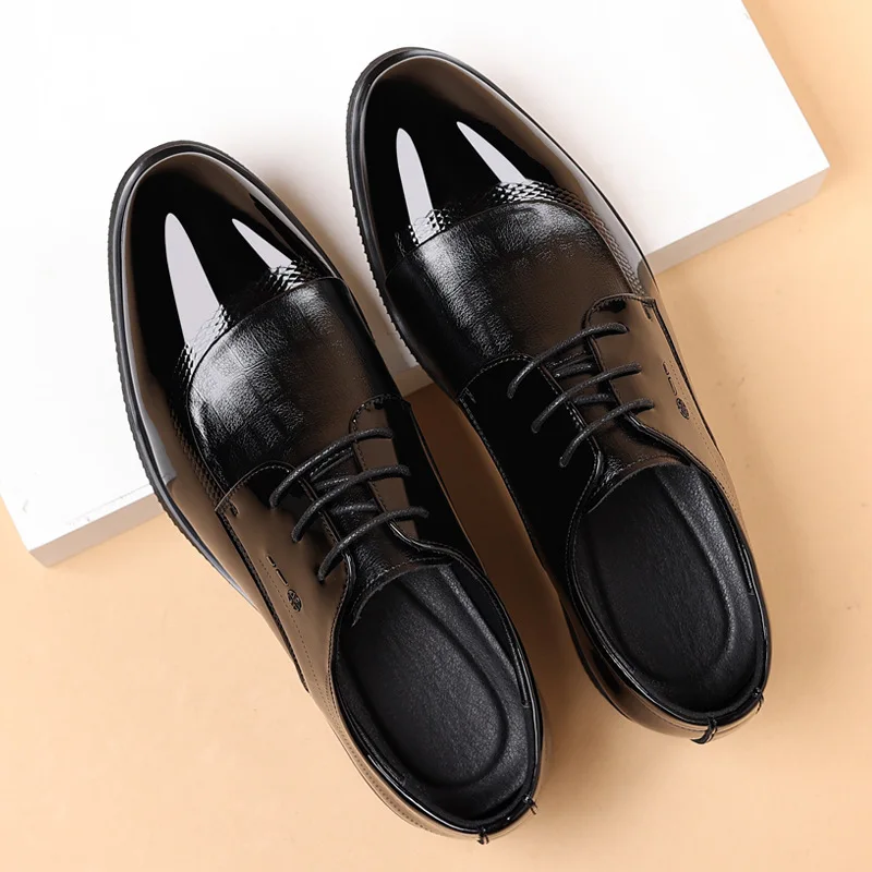 Fashion Patent Leather Business Men's Dress Shoes New Black Increase Male Wedding Shoes Designer Platform Man Derby Shoe