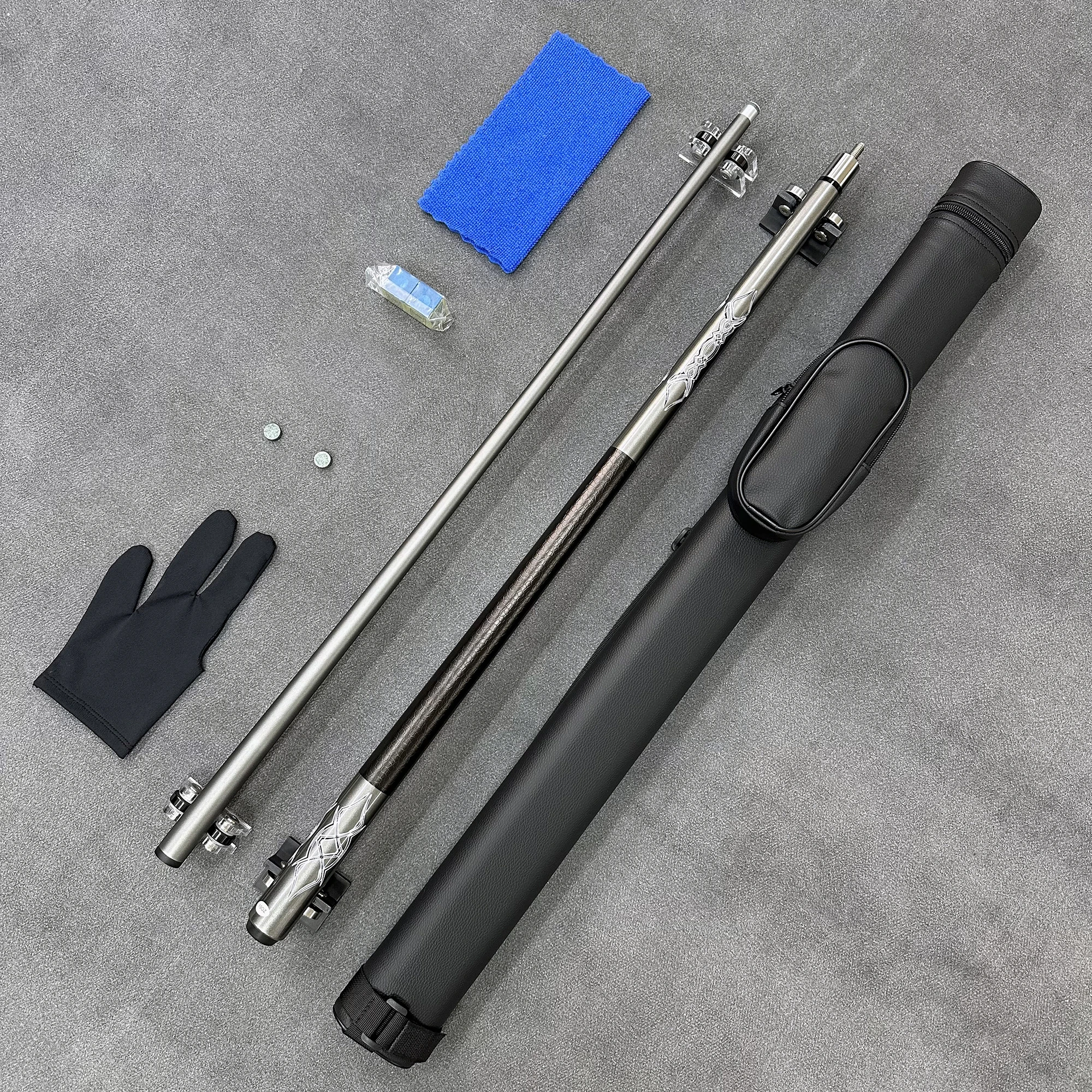 Excellent value billiard set, anti-slip grip for stable feel, complete set of accessories, portable storage
