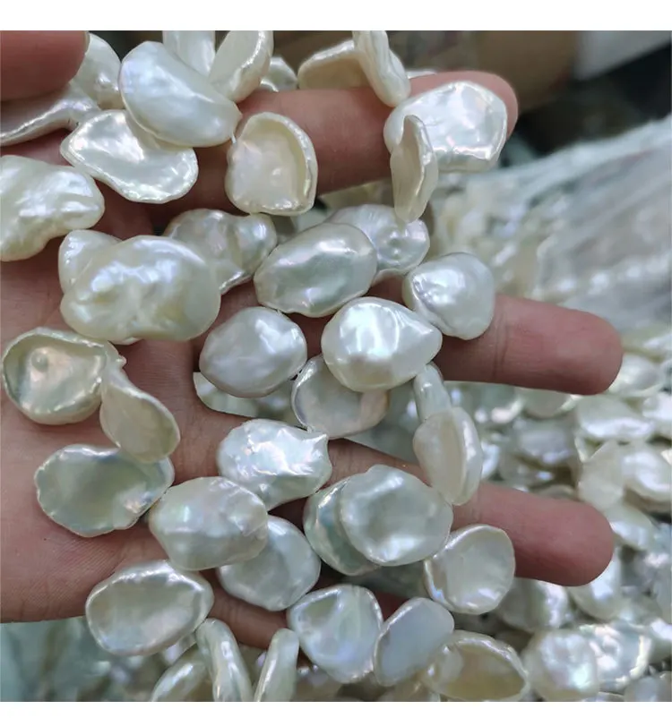 

wholesale 15-16mm natural freshwater Baroque large petal keshi Pearl beads