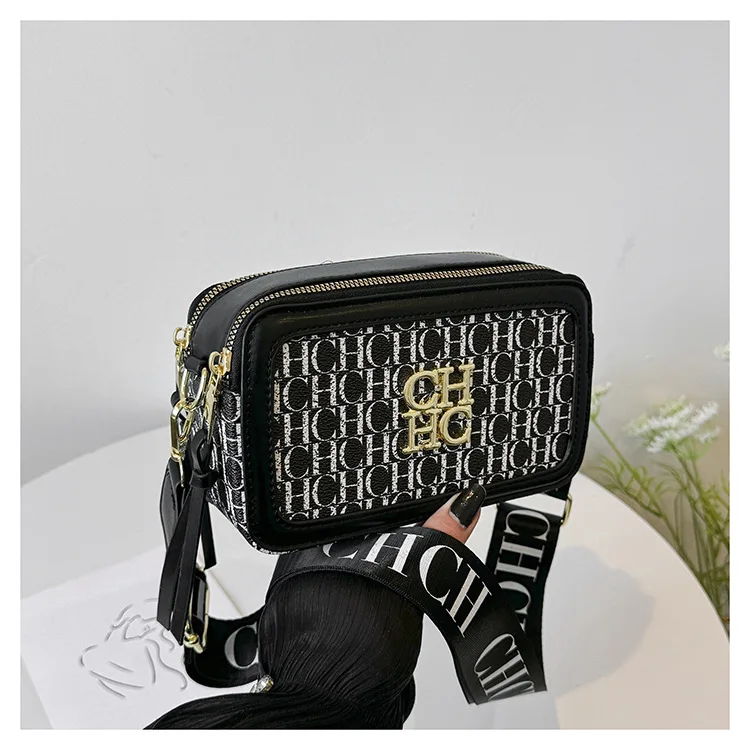 

2025 Summer Chic Shoulder Bag, Women's Luxe Crossbody Purse, Day to Night Top Handle Tote, Casual Sling Bag, Minimalist Leather