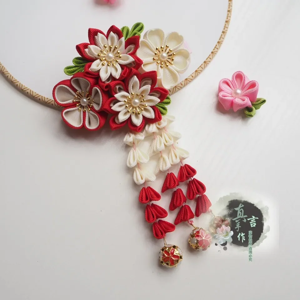 Handmade ชุดกิโมโนเครื่องประดับสไตล์ญี่ปุ่นซากุระ Hairpin Yukata Hanfu ภาพอุปกรณ์เสริมผมคอสเพลย์ Bell Tassels คลิปด้านข้าง