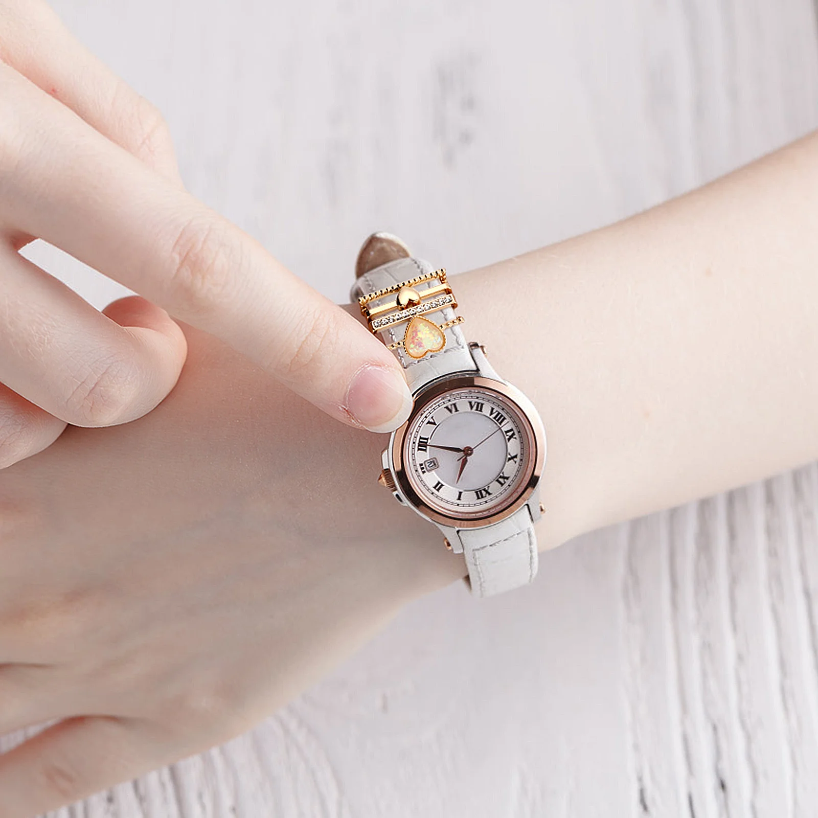 

4Pcs Watch Strap Decorative Ring Sturdy Metal Charm for Silicone Band Bright Fashion Wristband Accessories Jewelry