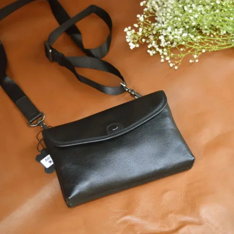 AETOO Dual-purpose men's bag Leather mini bag Ultra-thin one-shoulder holding bag Crossbody bag Summer casual mobile phone bag E