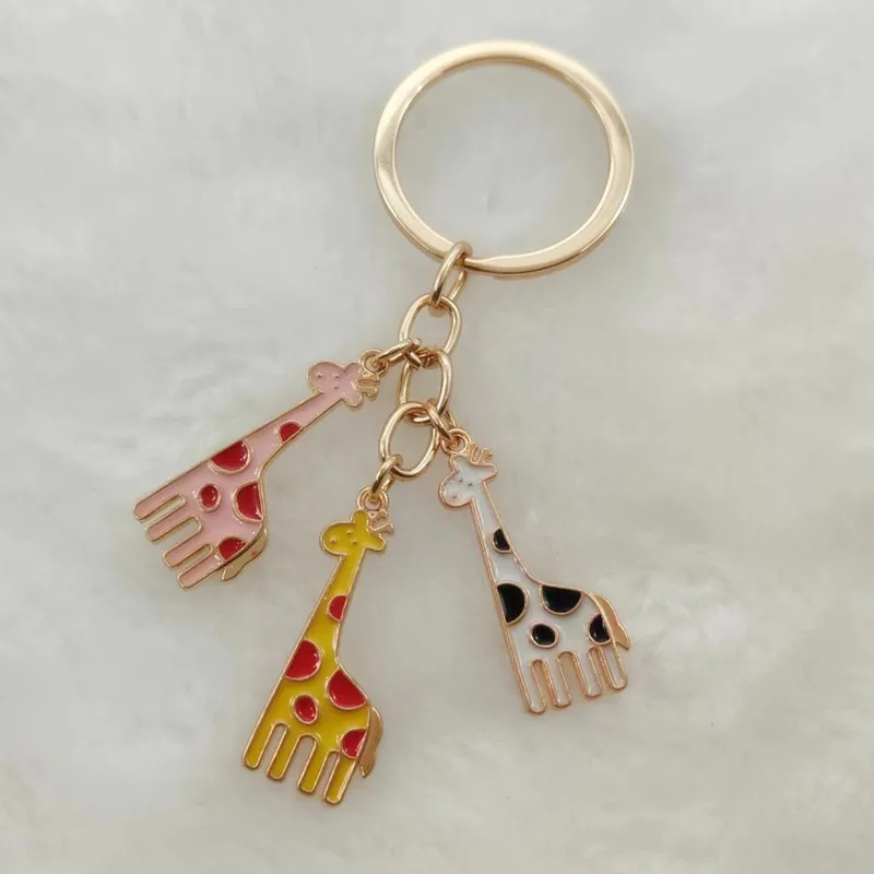 New Keychain 30x12mm Cute Enamel Metal Charm Giraffe Pendant DIY Men's Car Keychain Jewelry Gift