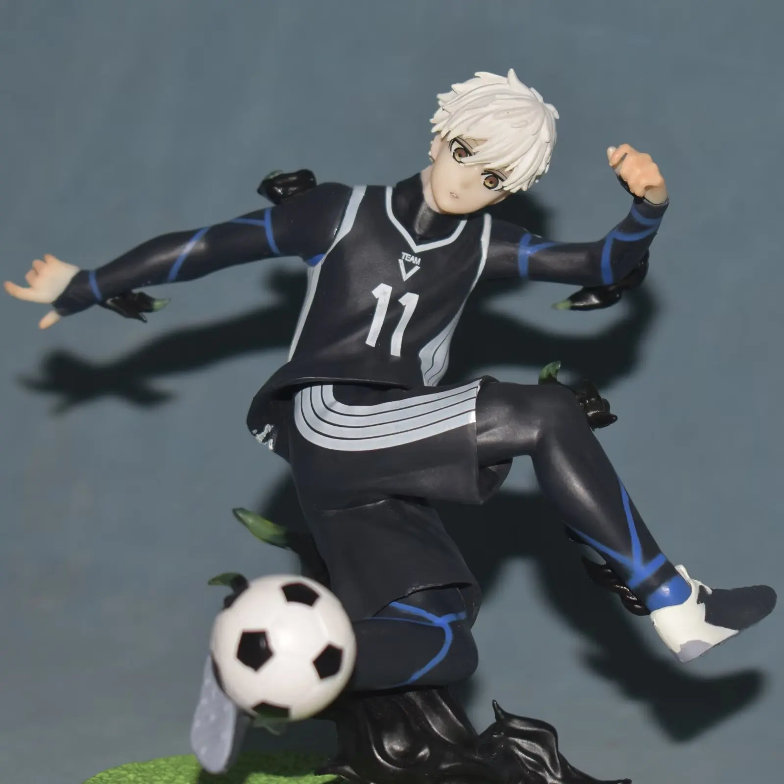 Nova bloqueio azul episódio nagi seishiro figura olhar azul isagi yoichi figura de ação modelo colecionável boneca brinquedos presentes