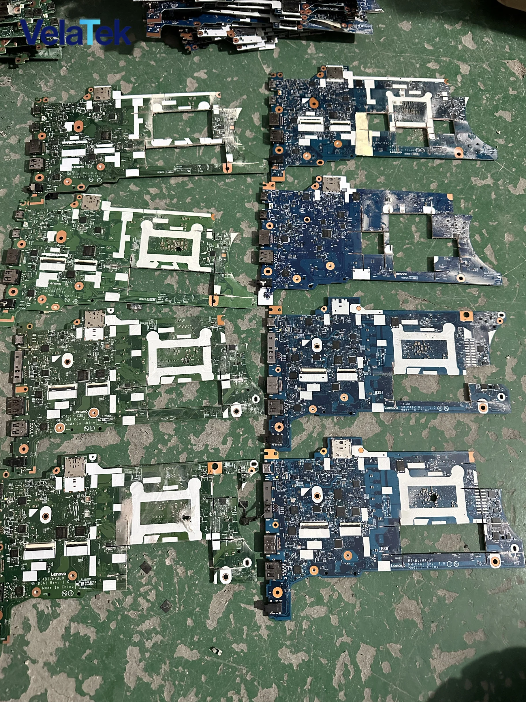 Адаптировано для материнской пластины NM-F151 E091 F221 D361 D362 D442 D441 E422 E421 D951