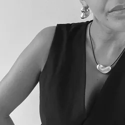 Irregular big heart necklace black rope statement long necklace handmade elegant elegant chunky jewelry 2023 new in