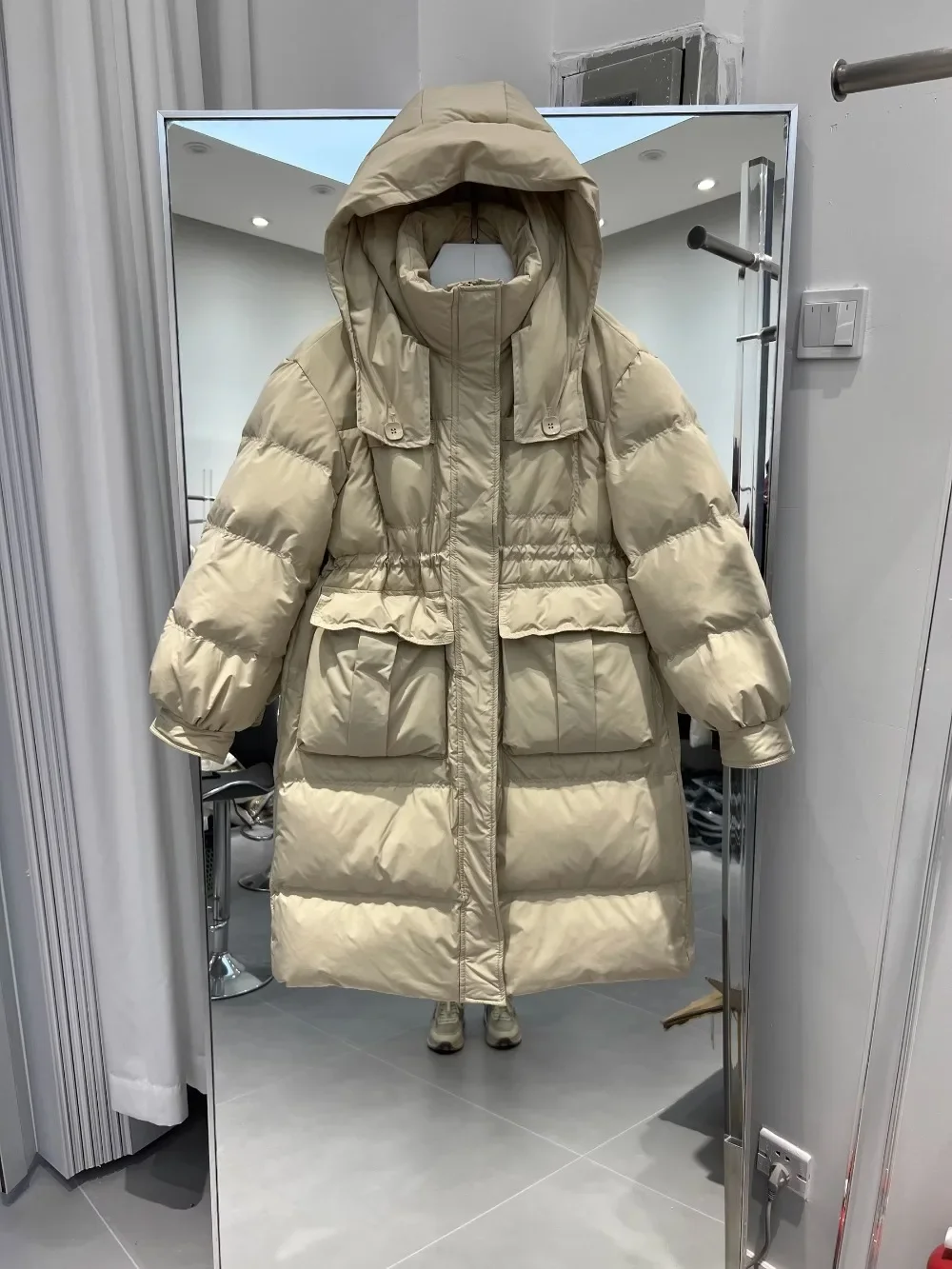 White Duck Down Jacket Women 2024 New Winter Long Loose Hooded Zipper Big Pocket Down Coat Female Casual Fashion Warm Korean