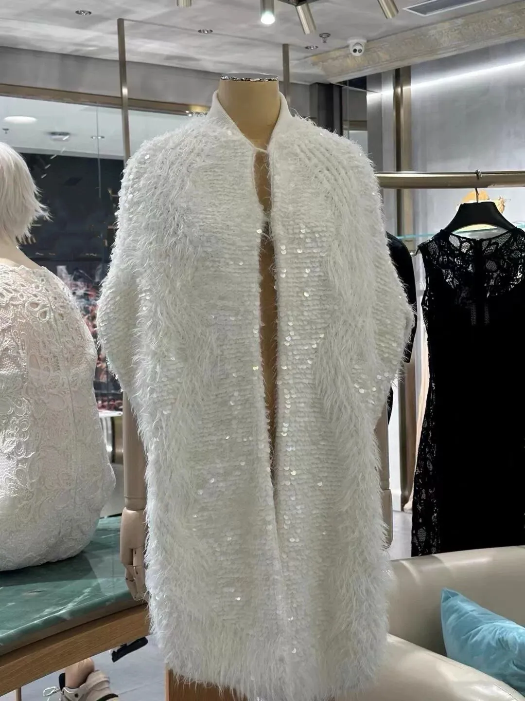 White Long Knit Cape Vest For Women Heavy Sequin Embroidered Feather Splicing Wool Cardigan Sleeveless Elegant Coat