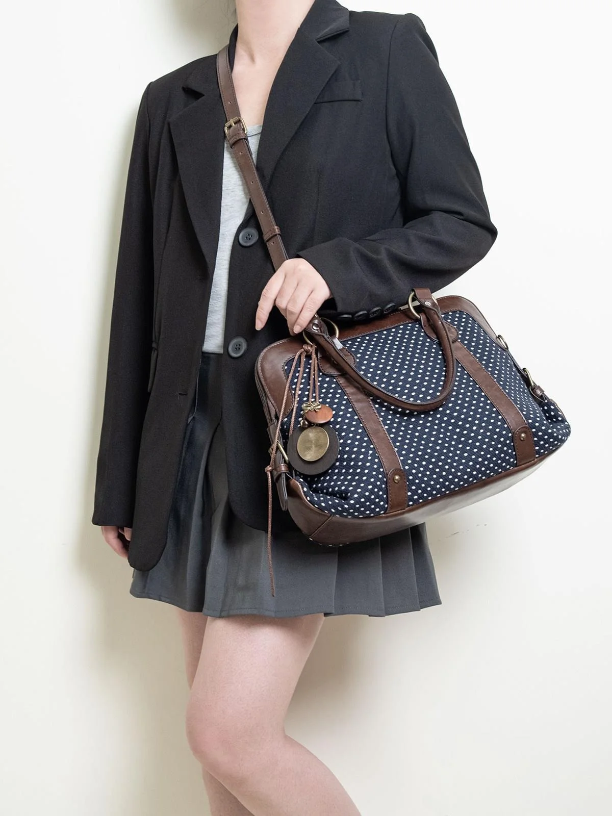 retro-vintage-japanese-style-handbag-color-block-knitted-polka-dot-dark-blue-crossbody-bag-for-women-fashionable-satchel