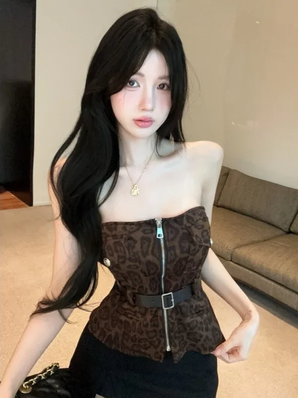 

Cool Sexy Leopard Print One-Shoulder Zipper Tube Top Women's Design Slimming Sexy Short Trendy Top City Walk Commute Style
