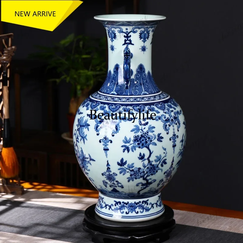 E153 Jingdezhen ceramics hand-painted high-grade blue and white porcelain binaural vase living room decoration ornament home