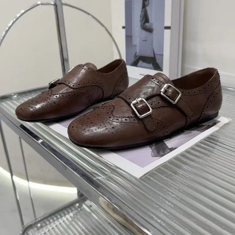 

Women's Cow Leather Carving British Style T-strap Slip-on Flats Gradient Color Retro Elegant Ladies Slim Daily Dress Shoes Woman