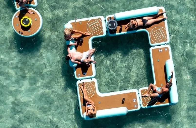 مخصص C شكل نفخ حوض Hangout يخت منصة المياه نفخ حوض يطفو مع مسند الظهر #4