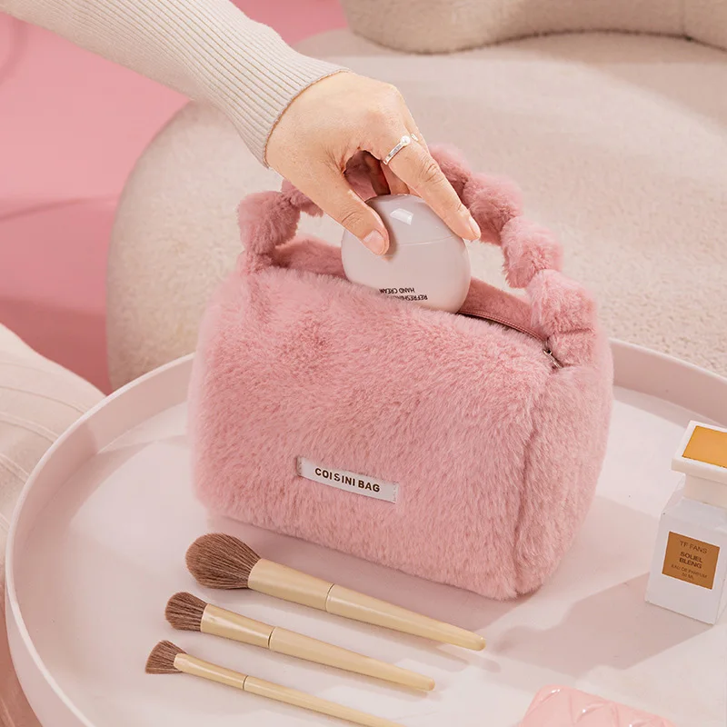 Fashion Cute Plush Women Tote Makeup Bag Travel Cosmetic Toilet Purse Organizer Storage Pouch Portable Make Up Bags for Girls