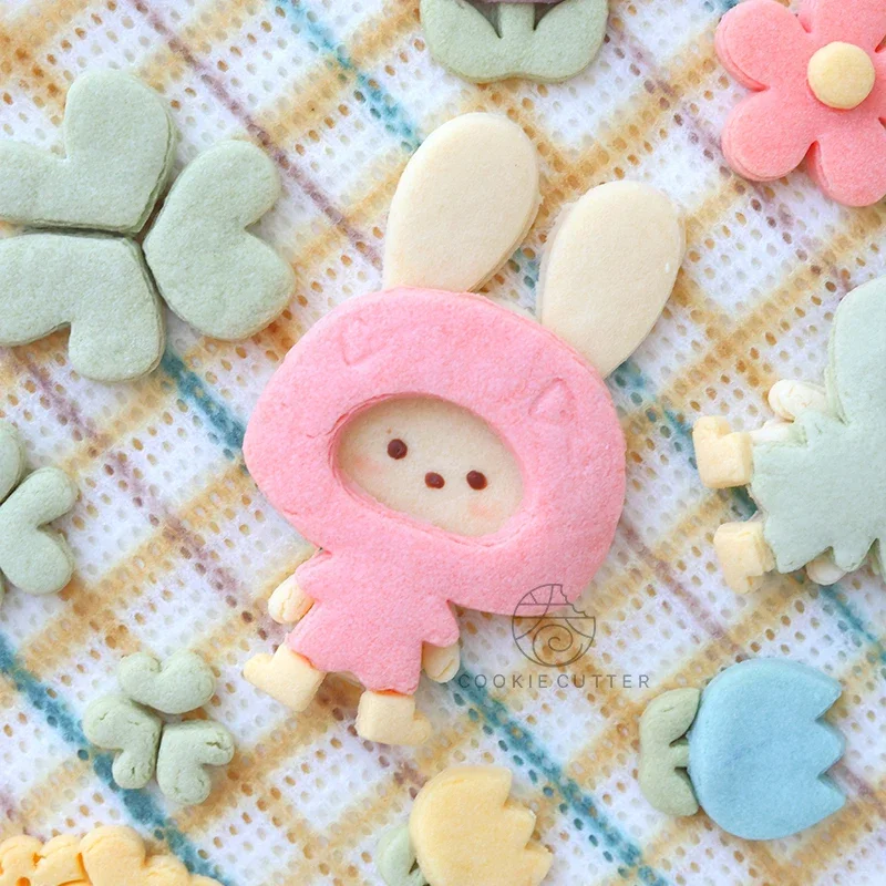 Cookie Press Embossing Mold 3D Cartoon Little Bear Rabbit Pastoral Style Animal Baking Biscuit Mold Cutter Child DIY Baking Mold