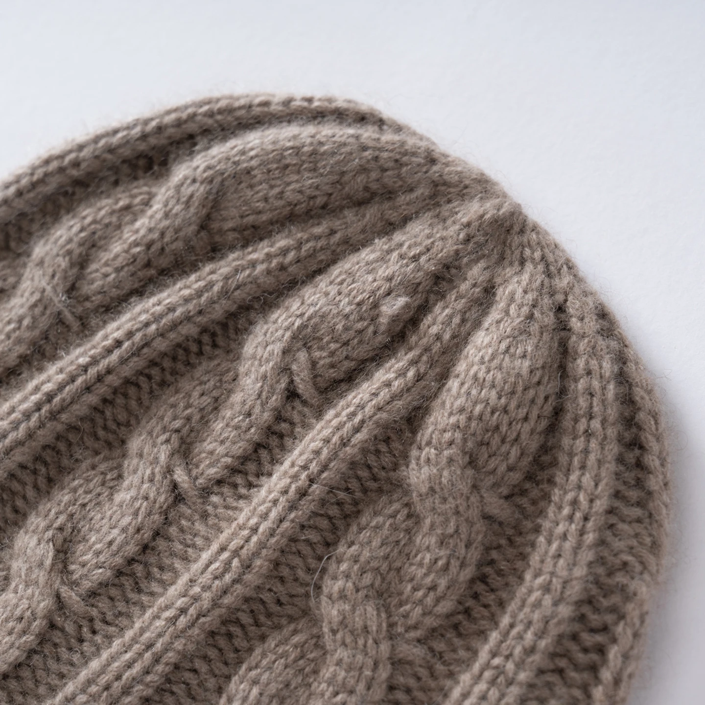 Winter New Men's Hats 100% Cashmere Knitted Headgears Soft Warm Casual Thick Unisex Cap High Quality Skullies Women Solid Hat