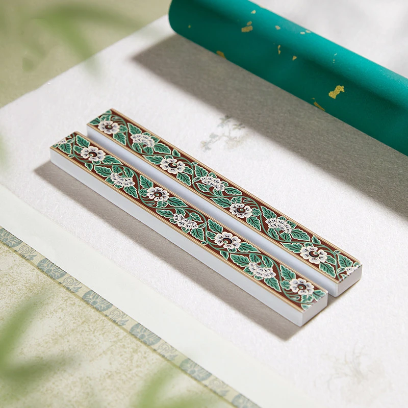 Chinese Calligraphy Paperweight Brass Dunhuang Pattern Color Printing Calligraphy Paperweight Chinese Painting Calligraphy Tools