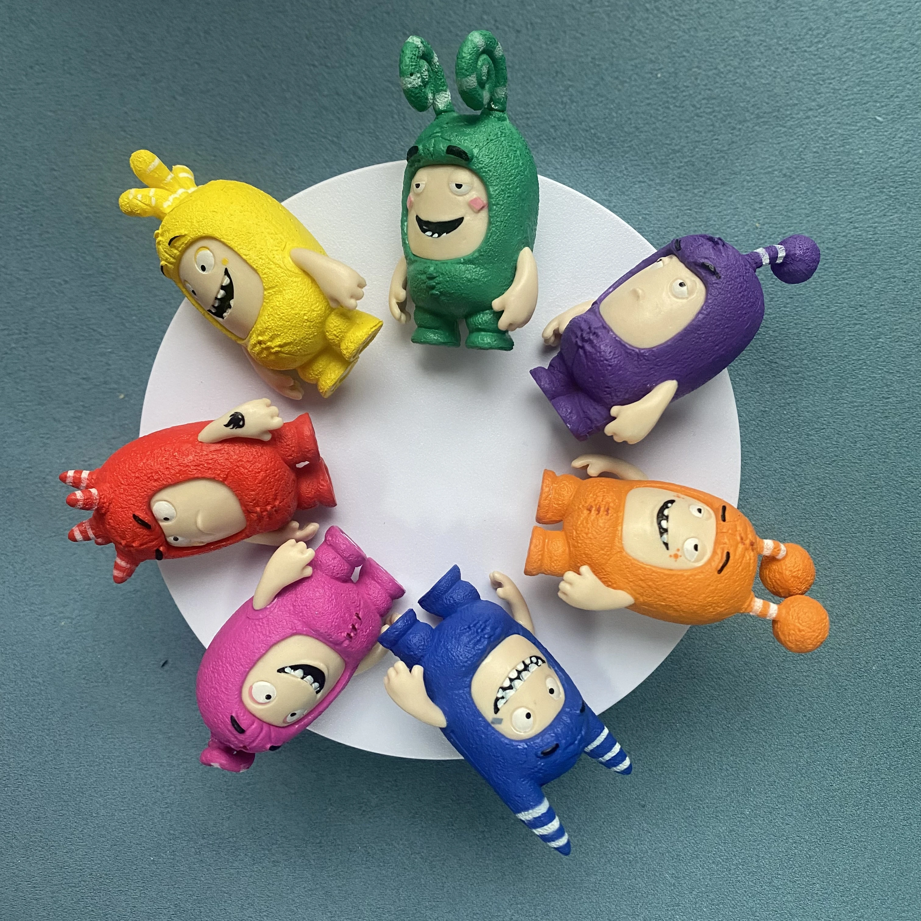 Original Oddbods Newt Pogo Slick Jeff Zee Figure Model  Accessories Kawaii Cute Oddbods Cartoon Anime Mini Dolls Kid Child Gift