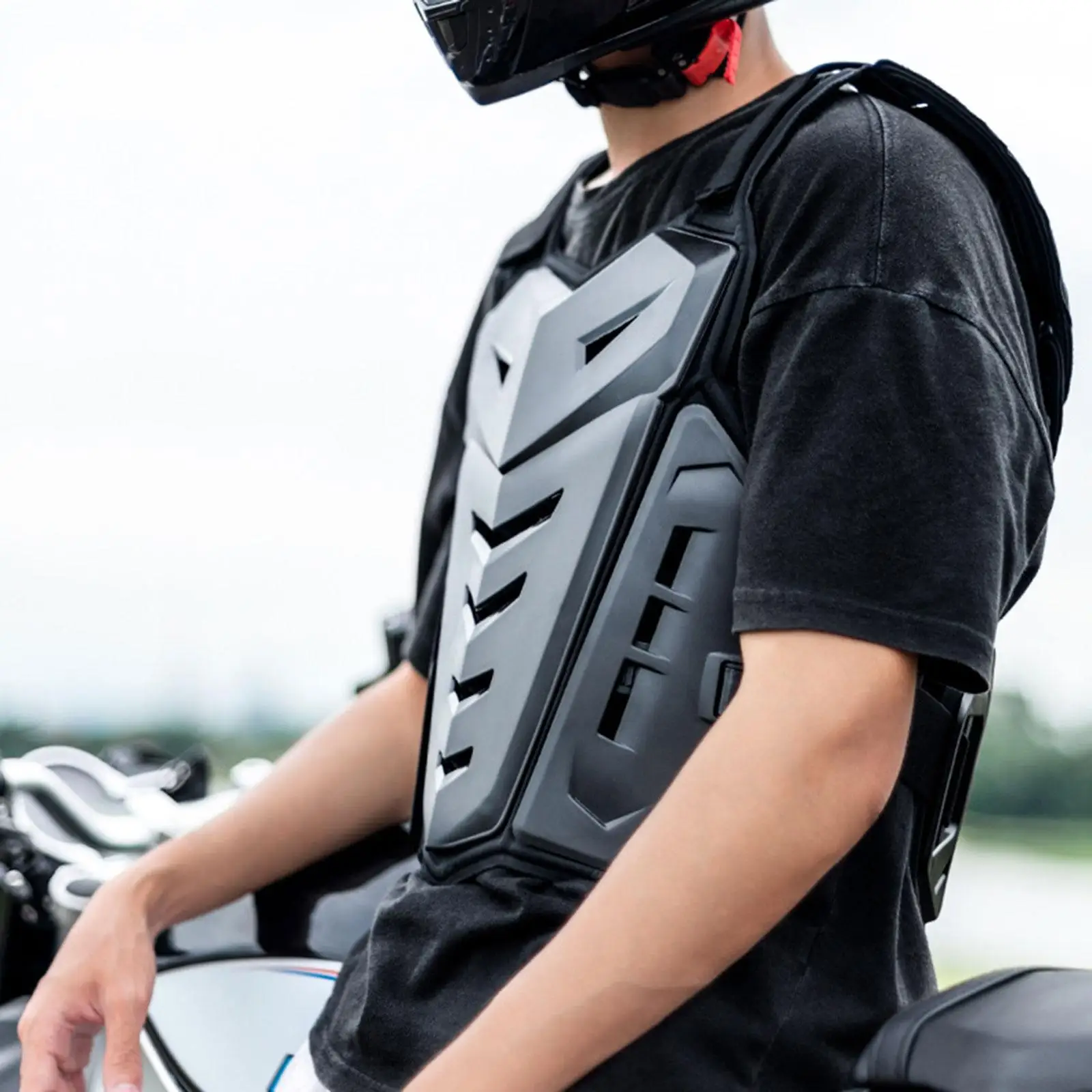 Shock Absorbing Motocross Chest Guard Vest for Men Quick Wearing Comfortable PP Shell Impact Resistant Motorcycle Accessories