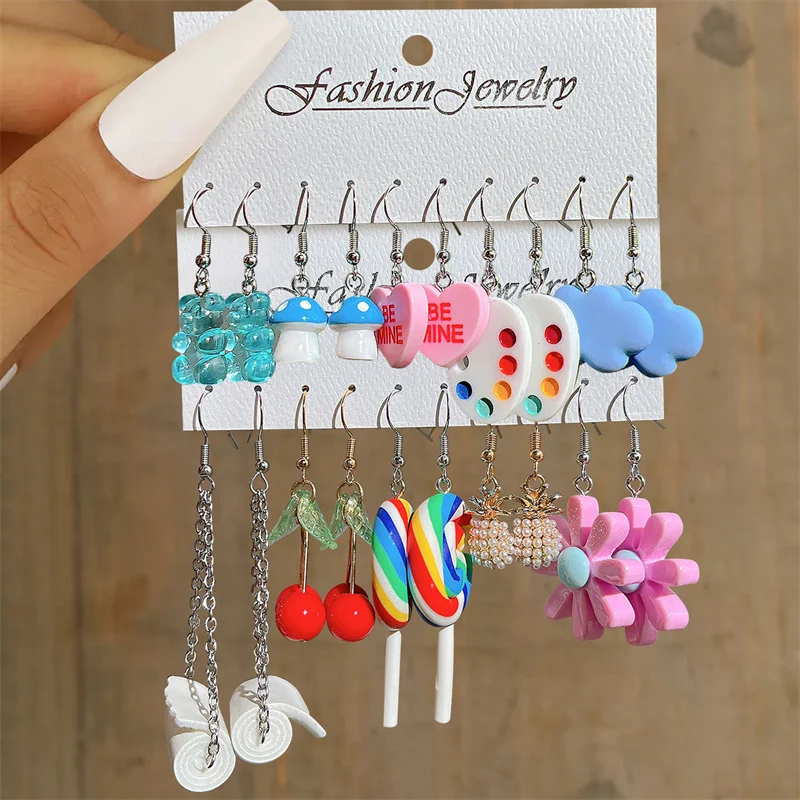 Juego de pendientes de dibujos animados para mujer, aretes colgantes geométricos, corazón colorido, nube, mariposa divertida, fruta, helado, regalos