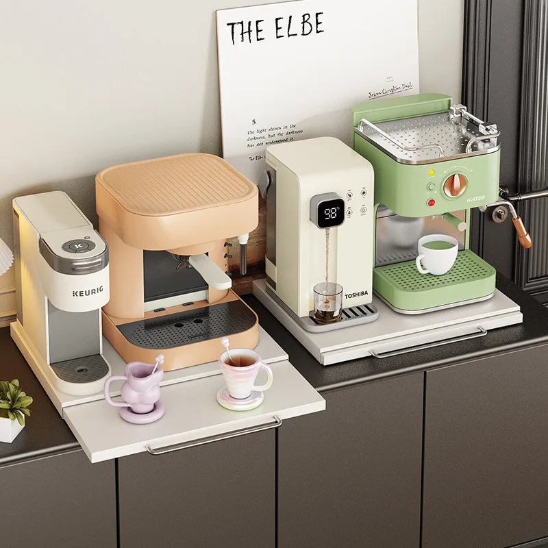 Кухонная столешница кофемашины, полка, чашка, перегородка подноса