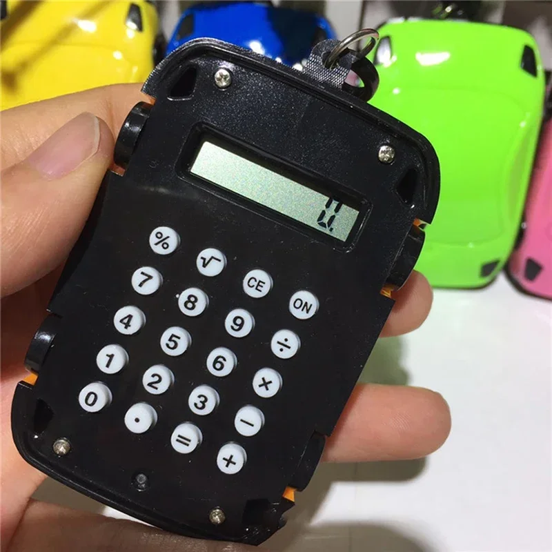 Pocket Size Calculator 8 Digit, Cartoon Cute Keychain Calculator, Car Shape, LCD Display, Mini Calculator with Key Buckle