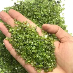 Natural Stone Perido Quartz Olivine Crystal Green Mineral Specimen Rock Chip Gravel Rough Raw Gemstone Decoration