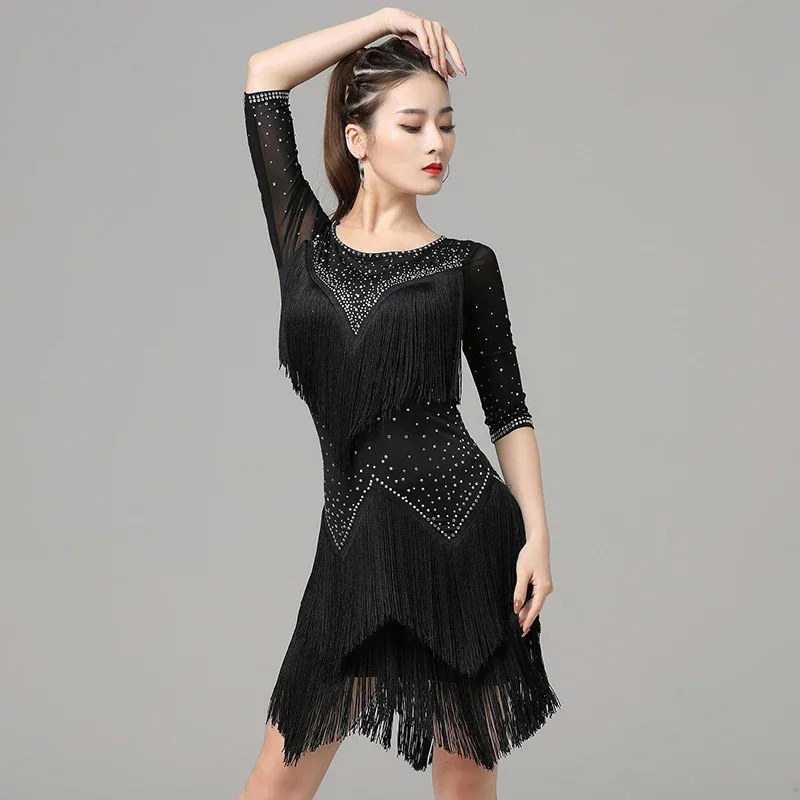 

Платье для выступлений в латинских танцах для женщин, 2024, новое платье для соревнований в стиле румбы, платье для выступлений в группе для взрослых, юбка с бахромой и кисточками