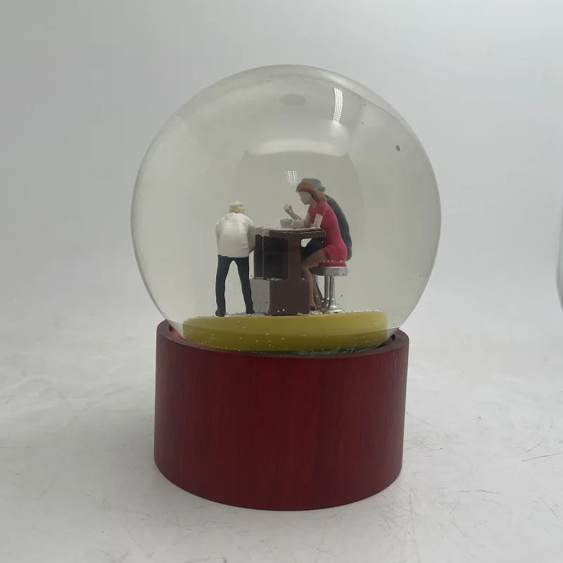 OEM Custom New Year Christmas Glass Water Globe Snow Glitter 3D Resin Building Snow globe