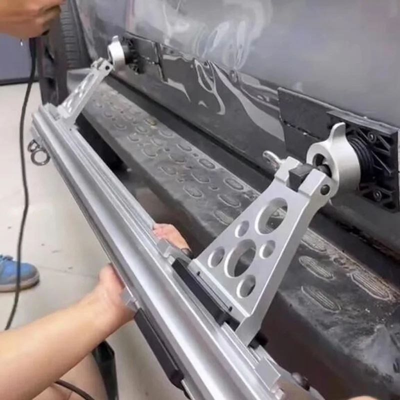 Side brace folding tension expander, car dent repair tool, separation top placement, large dent repair, sheet metal free
