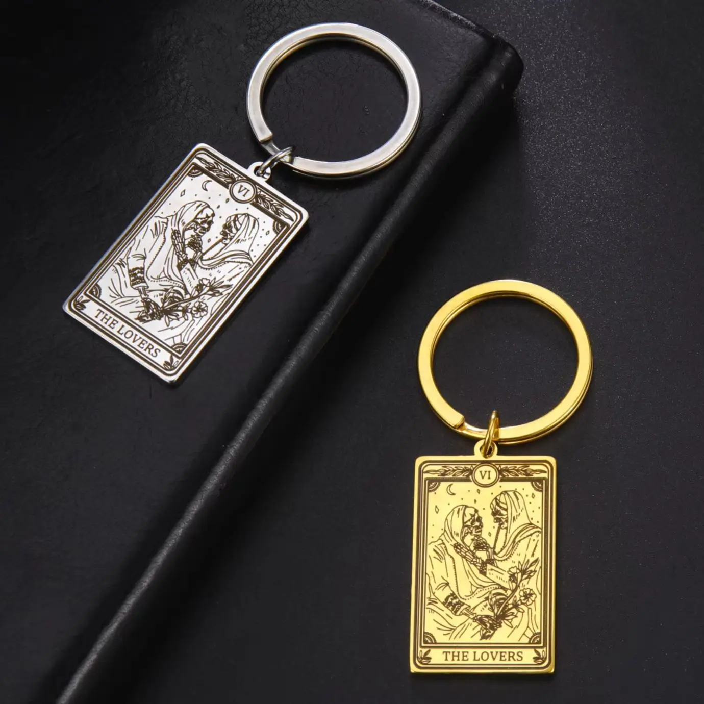Porte-clés de cartes de tarot de sorcière de Seton, porte-clés de crâne de souci, amulette d'arcanes majeurs, bijoux en acier inoxydable, cadeau de la fête des Léons, modules, 2025