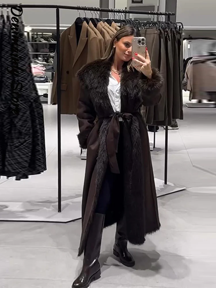 ファッションラグジュアリーフェイクファー付きロングトレンチコート レディース ベルト付き ラペル ストリート 暖かいオーバーコート 2025年冬 レディース 無地アウター 新作