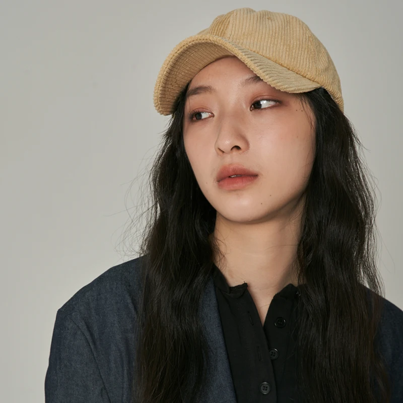 Baseball cap corduroy solid color Japanese retro versatile warm and simple couple duckbill cap