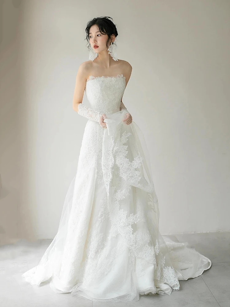 

Элегантное кружевное свадебное платье со шлейфом, без бретелек, белое, для невесты, винтажное, в пол, для гостей