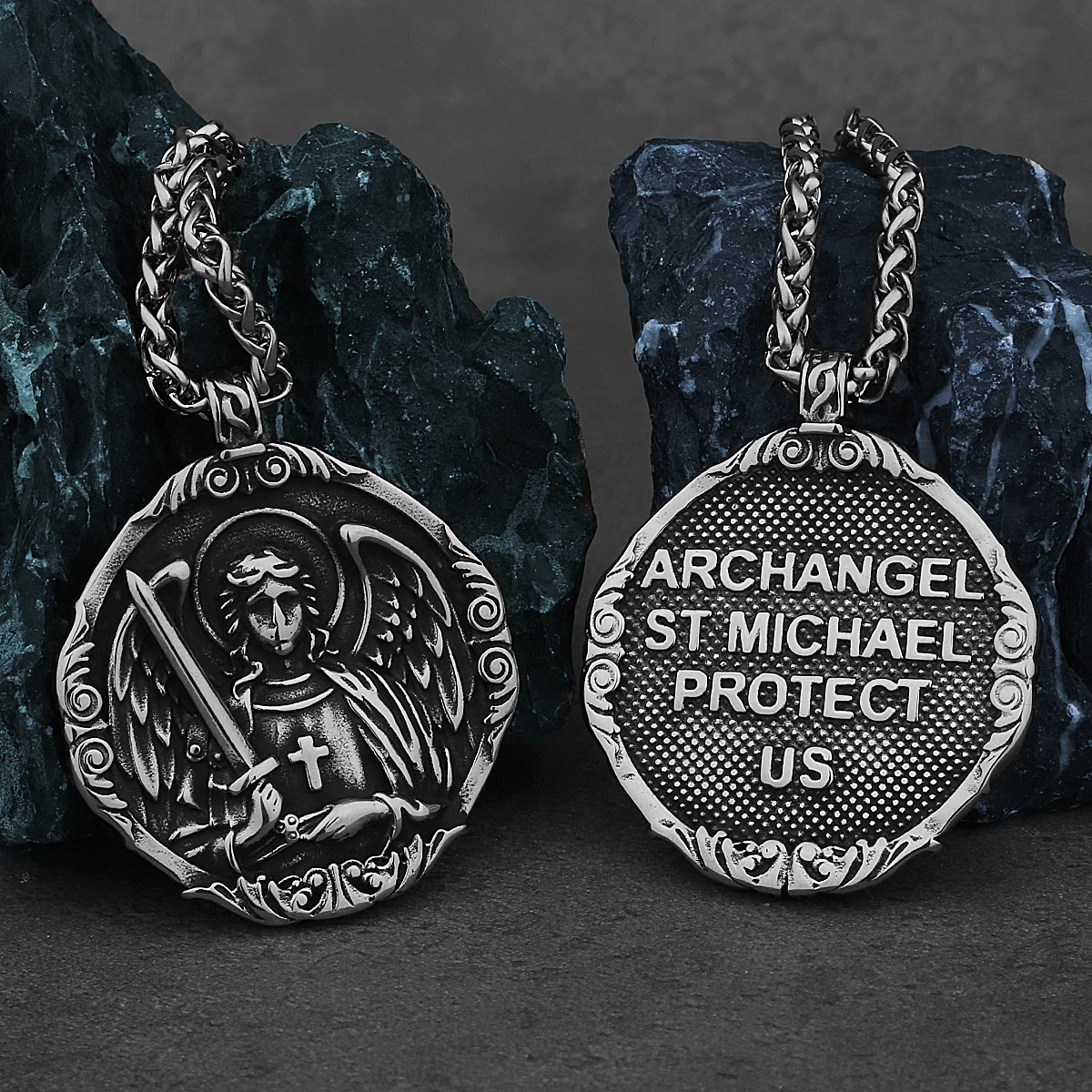 

St. Michael Archangel Cross Protection American Pendant Men's Women's Vintage Charm Pendant Necklace Stainless Steel Jewelry