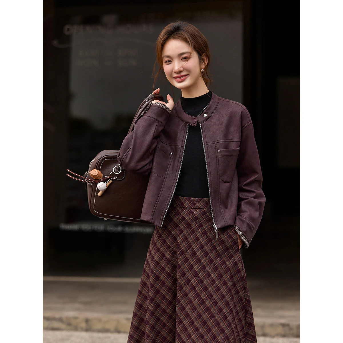 Kurtka damska VIMLY ze sztucznej skóry, codzienna, z okrągłym dekoltem, łączona z płóciennym wzorem w kratę, skórzany płaszcz zimowy 2025, pikowane mankiety, zapinana na klamrę, odzież damska A3307