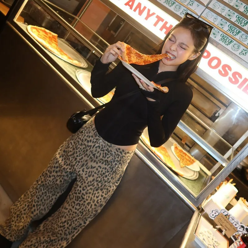 Jennie-cárdigan del mismo estilo para mujer, Top ajustado y adelgazante con cremallera, Color sólido, moda de invierno 2024