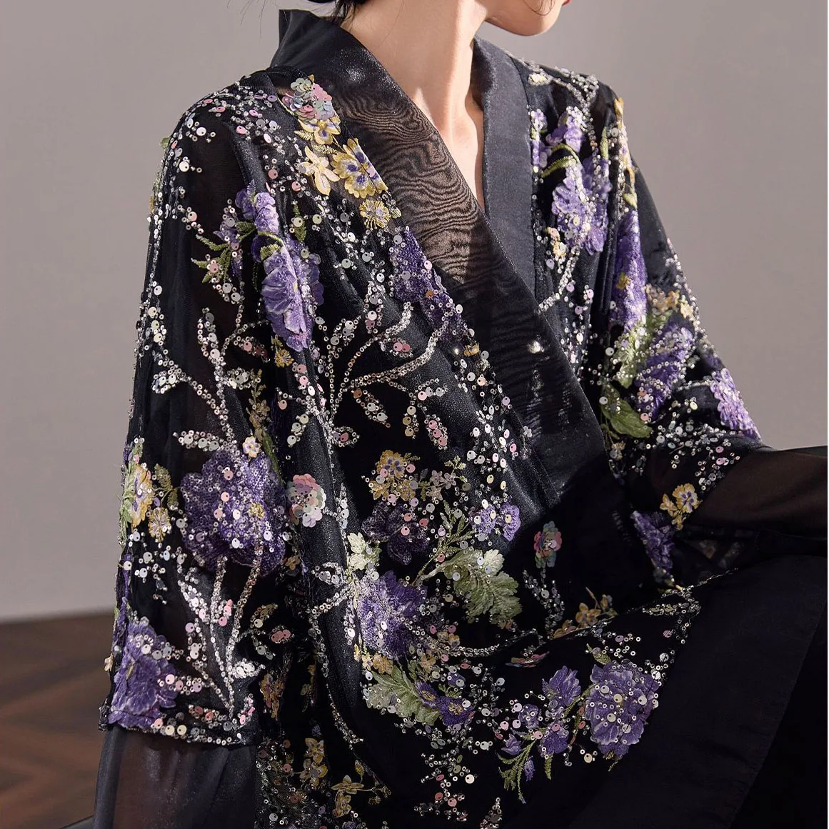 Jaqueta Hanfu Feminina de Luxo com Bordado de Miçangas e Lantejoulas, Novo Estilo Chinês 2026, Top Hanfu, Cardigã de Manga Longa, Casaco Cheongsam, Agasalho