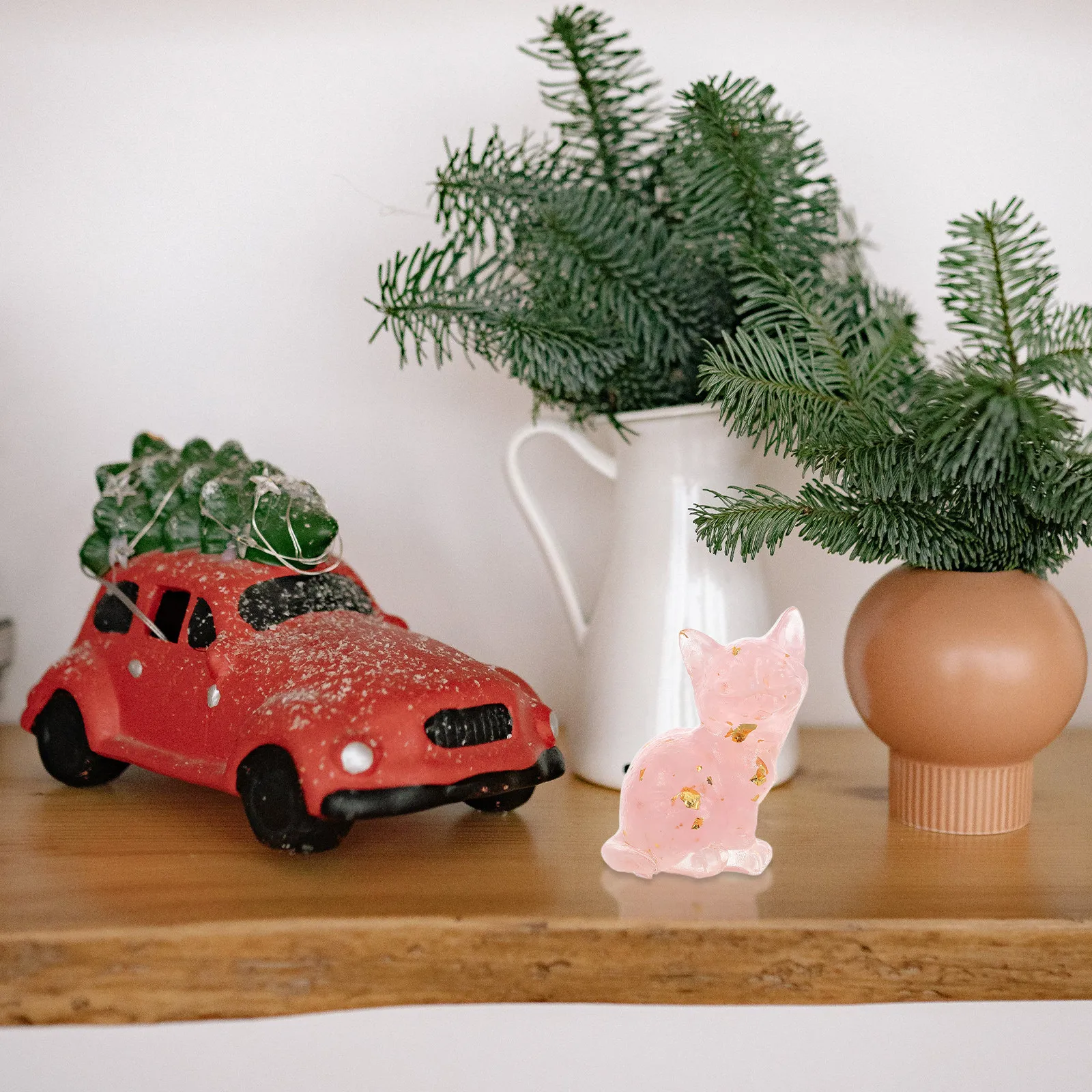 Crystal Resin Cat Sculpture Cute Miniature Tilted Head Car Ornament Home Office Desk Small Animal Statue Bookshelf Decor