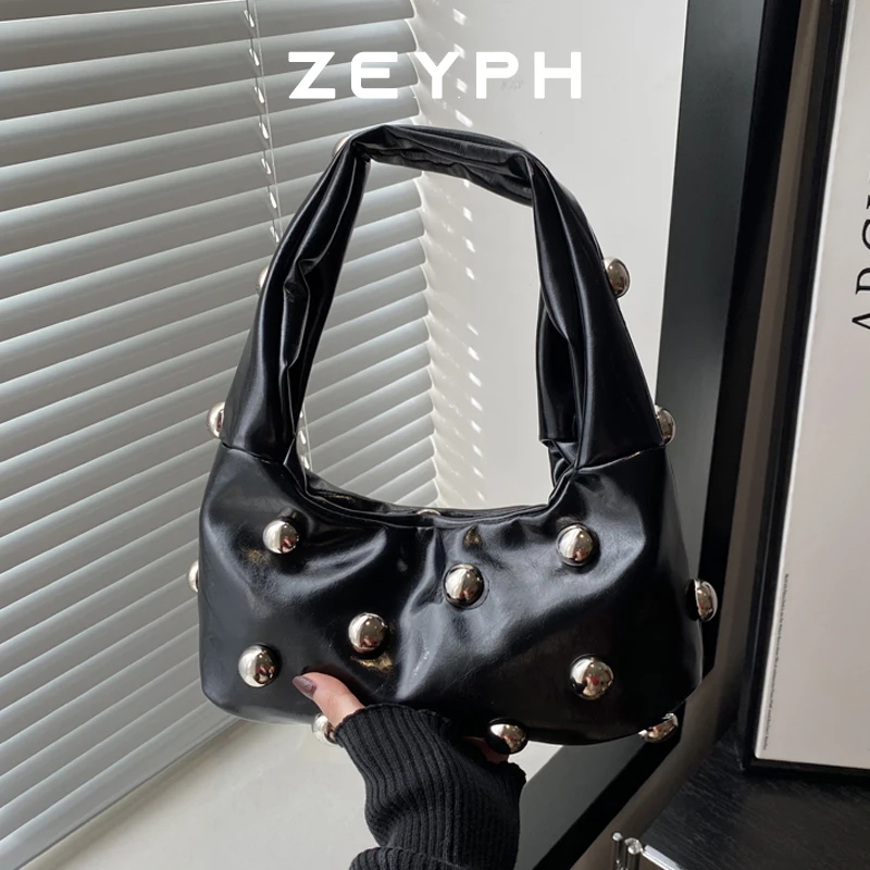 

Zeyph Simple Solid Colour Fashion Large Rivet Y2k Style Women s Medium Pu Material Shoulder Bag Crossbody Bag