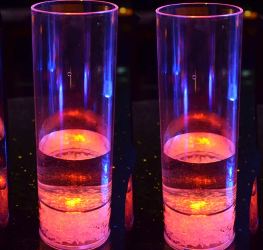 Pour Water Sensor LED Luminous Colorful Cups, Drink Cups, Banquet Atmosphere Decoration Props