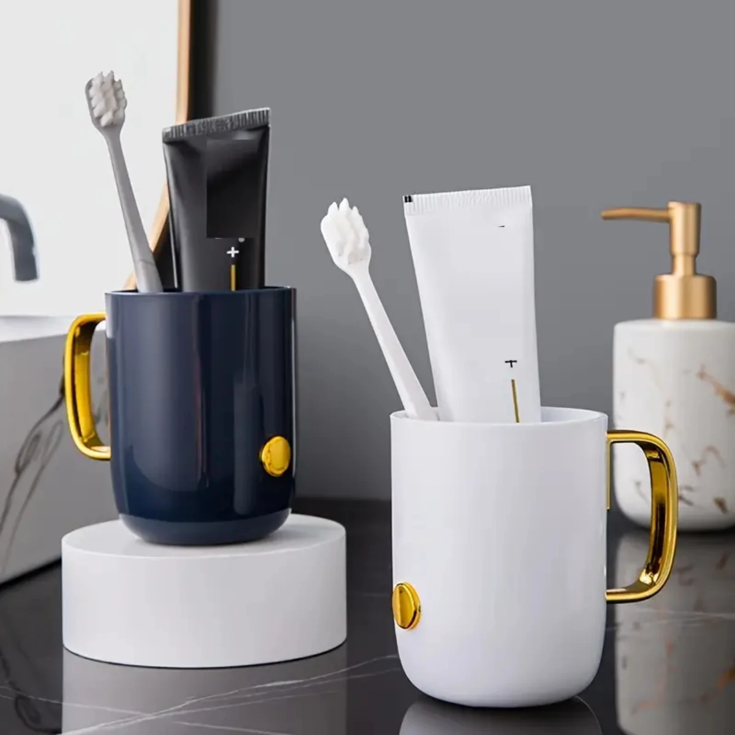 

Прочная и удобная портативная чашка для полоскания рта в горошек для путешествий студенческой пары, чашка для зубной щетки унисекс - ваш надежный уход за зубами c